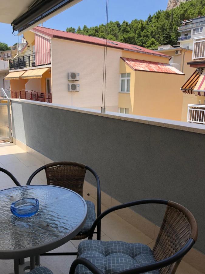 Omis - Private Ensuite Room With Balcony - Hotel Style Dış mekan fotoğraf